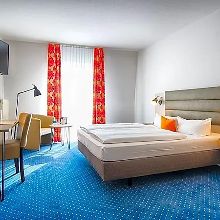 Achat Hotel 4*