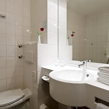 Achat Hotel 4*